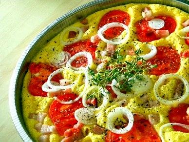 Lekka pieczona frittata z pomidorami