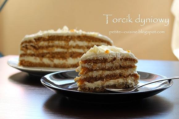 Torcik dyniowy z kremem pomarańczowym