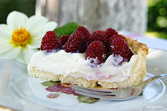 Tarta z malinami