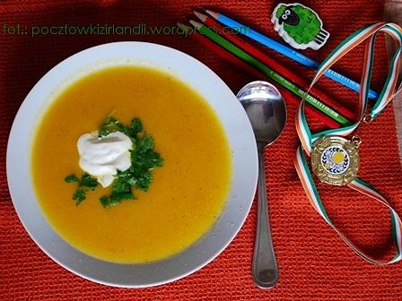 Zupa z pieczonej dyni w stylu fusion