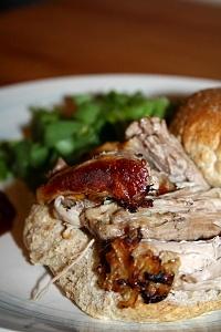 Pulled pork – pieczona wolno wieprzowina na kanapki