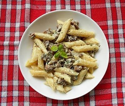 Penne z sosem kurkowym