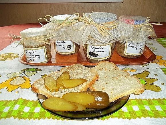 Sposób przygotowania domowego smalcu na słoninę i mięso wieprzowe