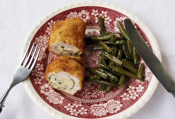 Kotlet a’la kijów z serem
