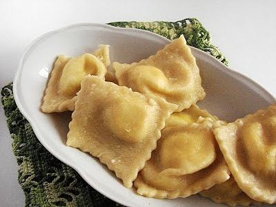 Ravioli z cytrynową ricottą