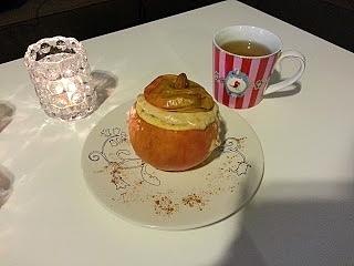 Pieczone jabłka z mascarpone i cynamonem