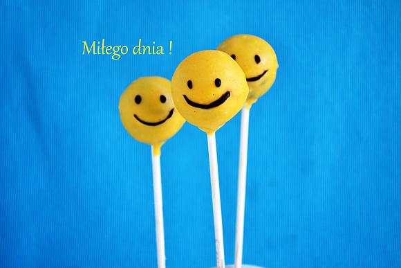 Ciastka na patyku cake pops poprawiające nastrój