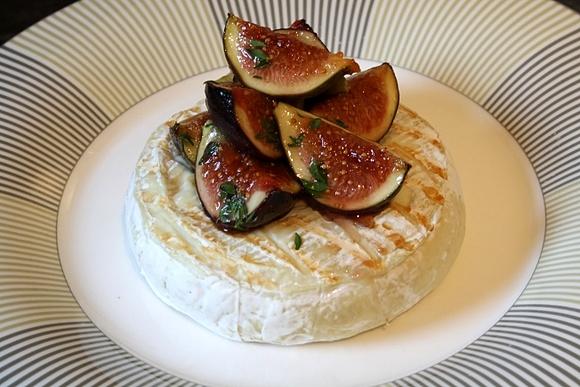 Karmelizowane Figi z Camembert