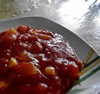 Sos słodko-kwaśny na zimę do makaronu i mięs