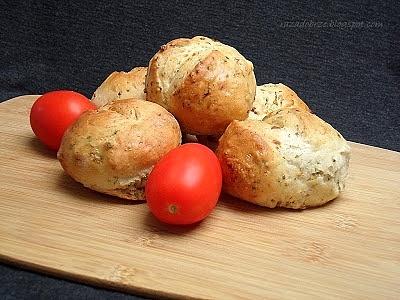 Cytrynowe bułeczki na wytrawnie