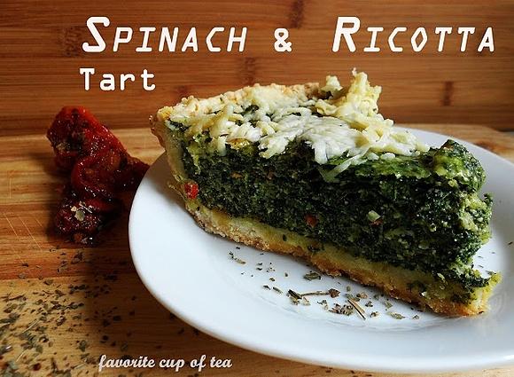 Tarta szpinakowo-serowa z suszonymi pomidorami