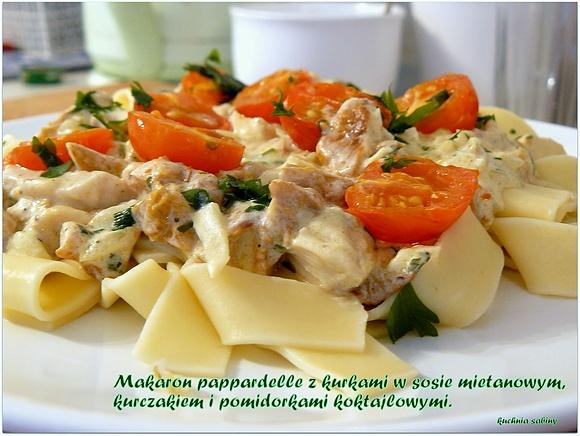 Makaron pappardelle z kurkami i kurczakiem w sosie śmietanowym