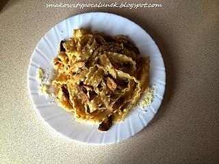 Pappardelle z grzybami i pastą truflową