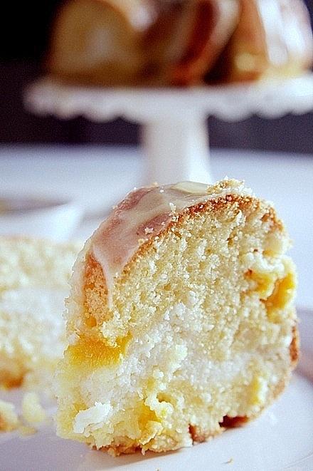 Babka pomarańczowa z sernikowym nadzieniem