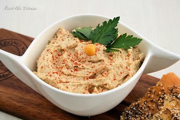 Hummus - pyszna pasta z ciecierzycy