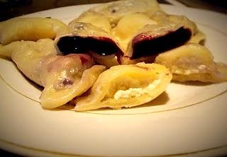 Pierogi z borówkami i serem
