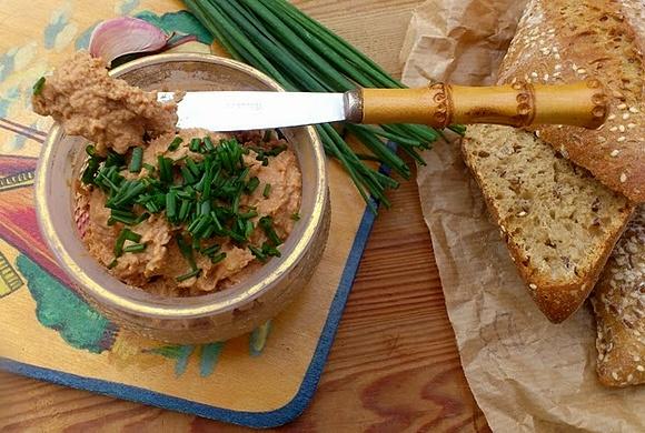 Pasta z tuńczyka na kanapki szybko i łatwo