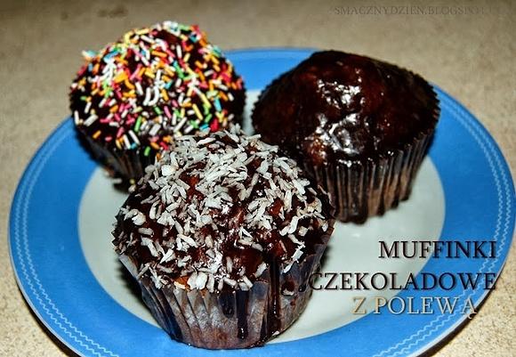 Muffinki czekoladowe z polewą