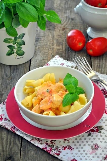 Kurczak z pomidorami i mascarpone