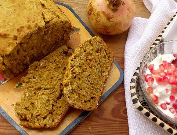 Dyniowo-bananowe ciasto na śniadanie i podwieczorek