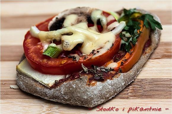 Mini pizze pszenno-żytnie