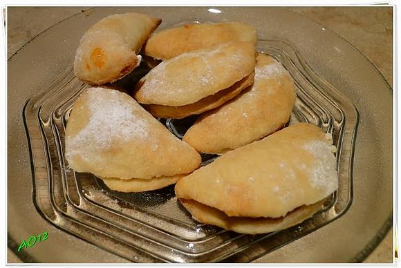 Pierożki krucho-drożdżowe wg mamy Ani