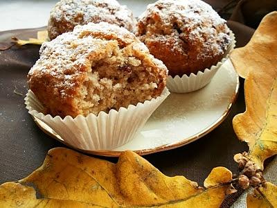 Muffiny z jabłkami, rodzynkami i chilli