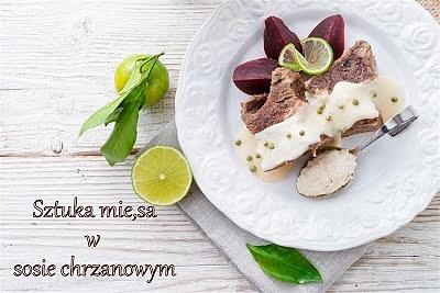 Sztuka mięsa w sosie chrzanowym