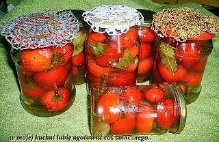 Ostre papryczki Iranian Cherry w miodowej marynacie