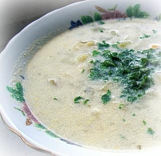 Zupa czosnkowo-kalafiorowa