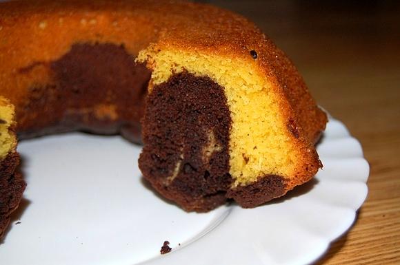 Babka marmurkowa z cynamonem
