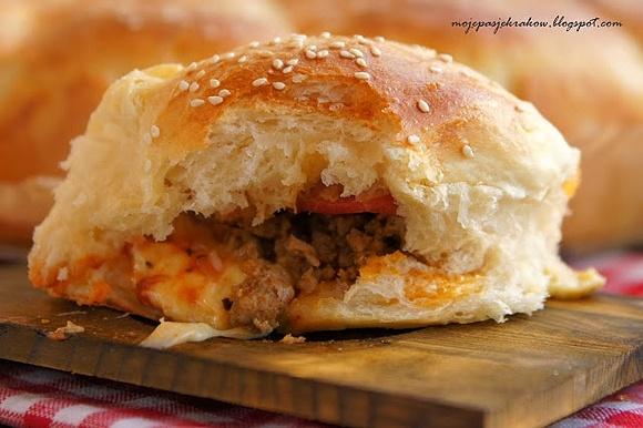 Bacon cheeseburger pizza balls - buchty cheeseburgerowe