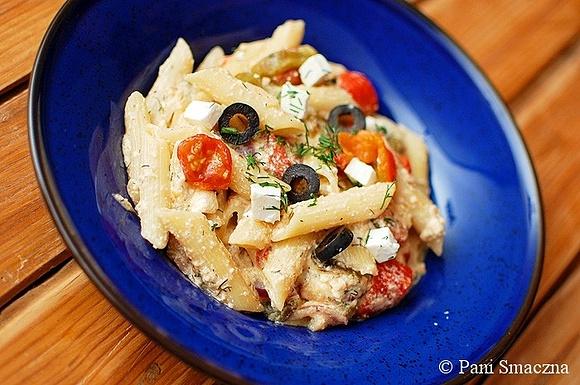 Penne z pieczonymi warzywami w stylu greckim