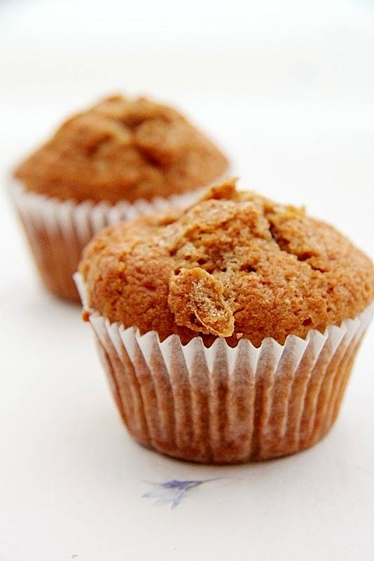 Cynamonowe muffiny z jabłkami