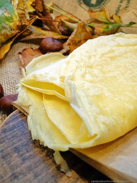 Crepes z pieczarkami