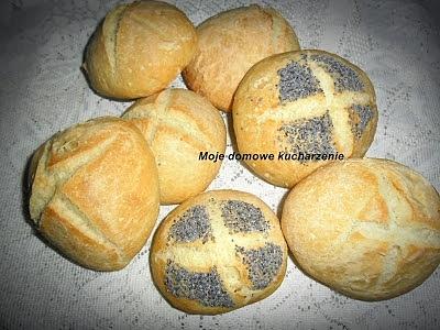 Kaiser rolls - bułki drożdżowe z masłem i solą