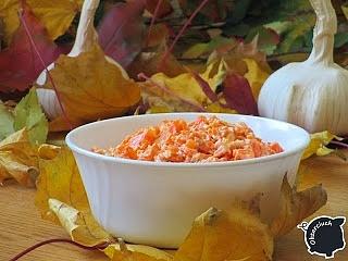 Sałatka marchewkowo-czosnkowa