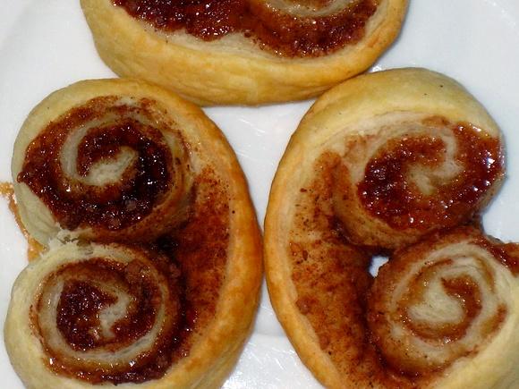 Ciastka francuskie z cynamonem