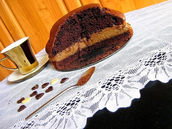 Kawowe ciasto z masą - szybki przepis na lekkie i puszyste ciasto