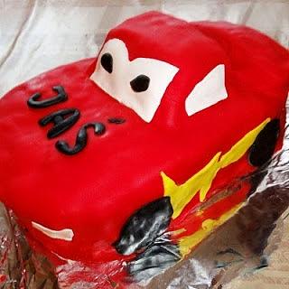 Tort z zygzakiem