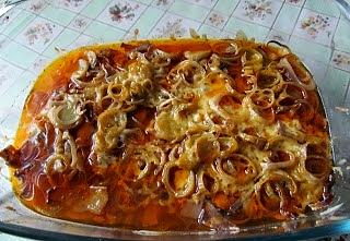 Zapiekany filet z pieczarkami i porem