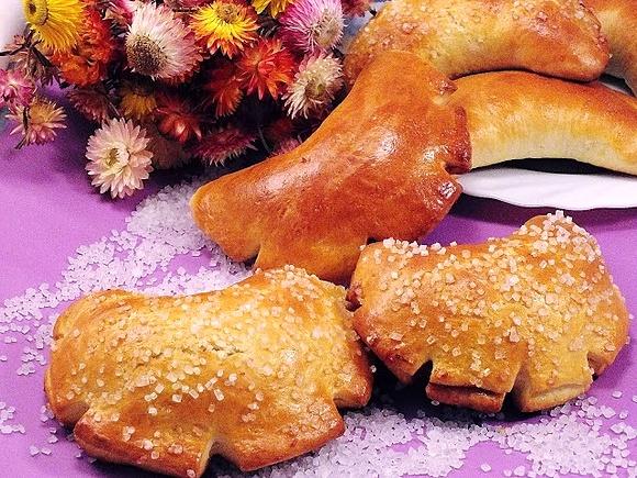 Drożdżówki grzebienie z marmoladą