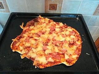Pizza na cienkim cieście