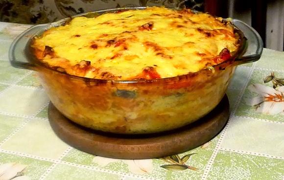 Zapiekanka z kurczakiem gyros i warzywami