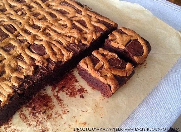 Brownie z masłem orzechowym