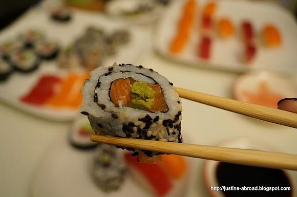 Japońskie sushi: maki, uramaki i nigiri