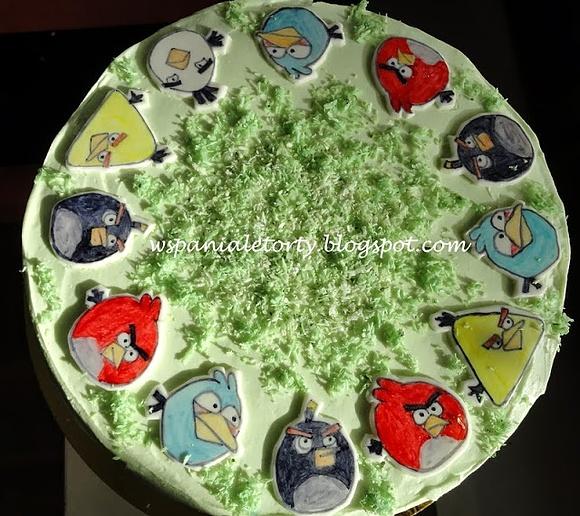 Angry Birds na torcie z kolorowymi ptaszkami