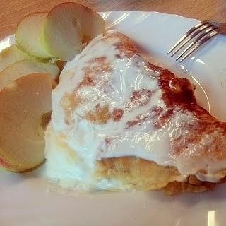 Podwójnie jabłkowy omlet z twarogiem