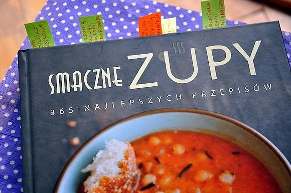 Smaczne zupy. 365 najlepszych przepisów.