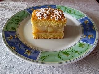 Śmietankowa szarlotka